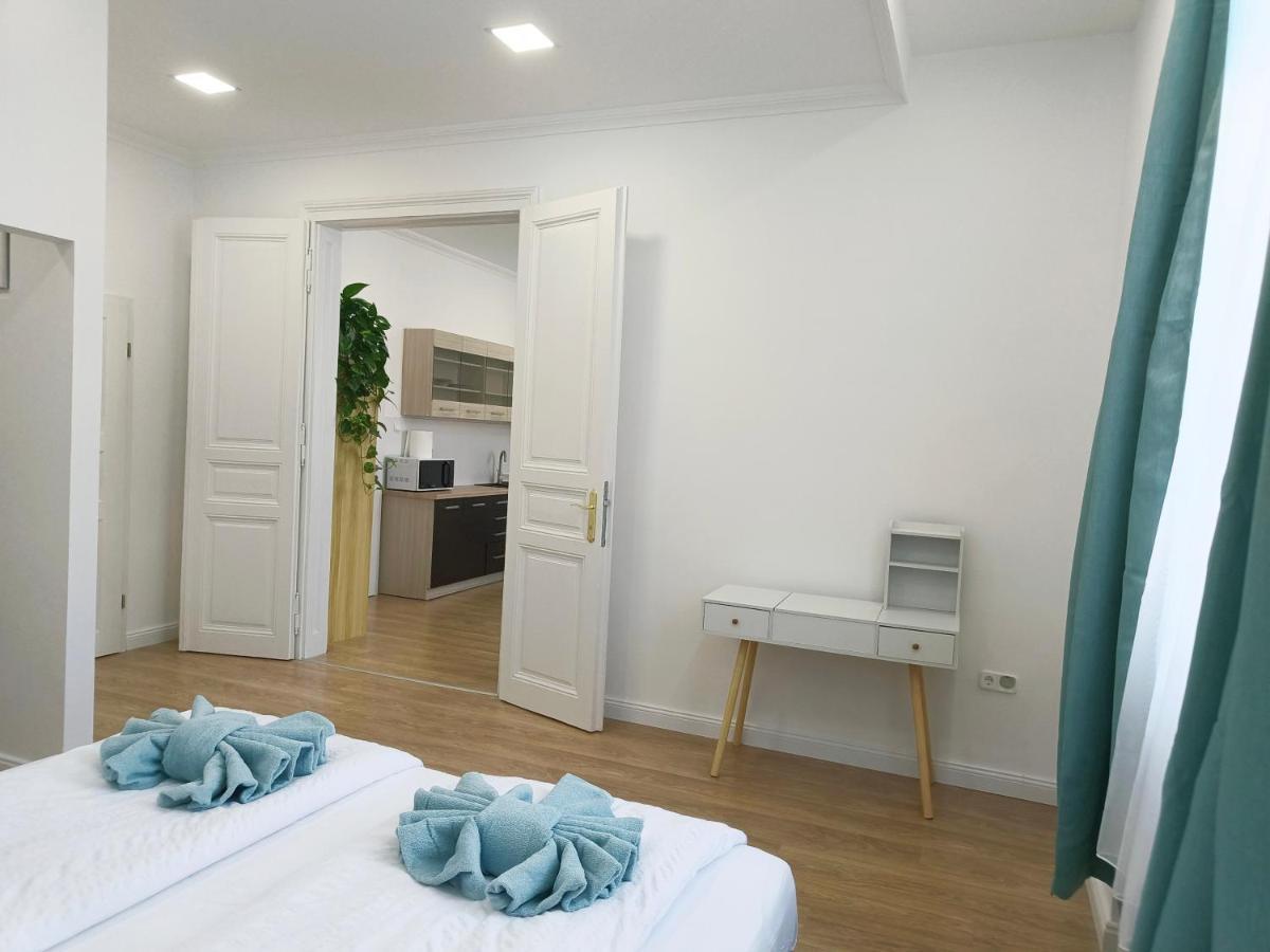 Ruyi Holiday Σόπρον Εξωτερικό φωτογραφία