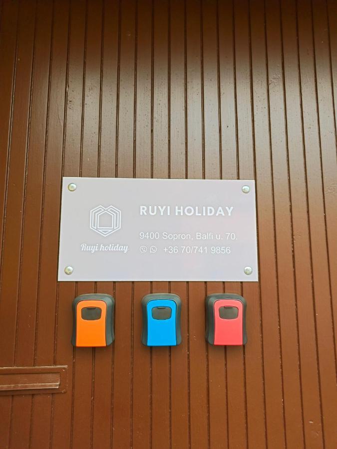 Ruyi Holiday Σόπρον Εξωτερικό φωτογραφία